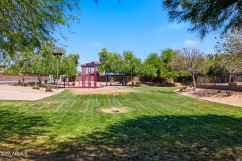 9407 Eaton Rd, Phoenix, AZ 85037