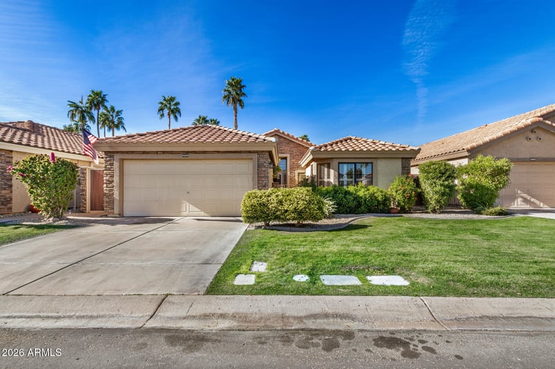 9408 Taro Ln, Peoria, AZ 85382