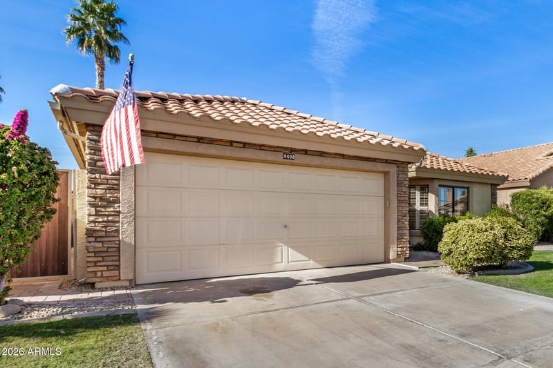 9408 Taro Ln, Peoria, AZ 85382
