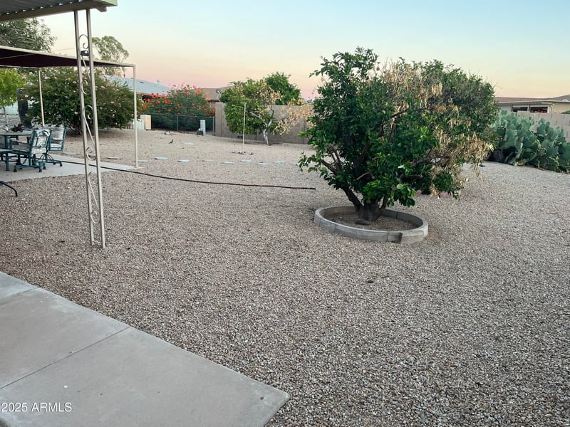9409 Indian Hills Dr, Sun City, AZ 85351