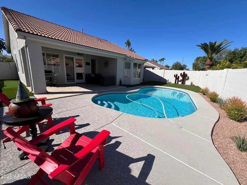 941 Adams Ct, Chandler, AZ 85225