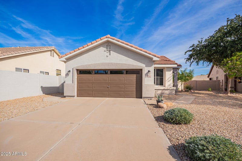 941 Adams Ct, Chandler, AZ 85225
