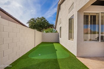 941 Adams Ct, Chandler, AZ 85225