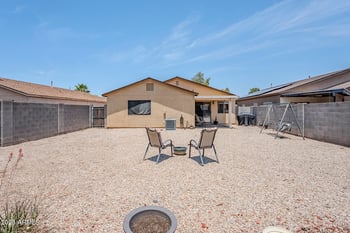 941 Desert Moon Trl, San Tan Valley, AZ 85143
