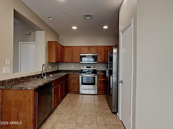 941 E Agua Fria Ln, Avondale, AZ 85323