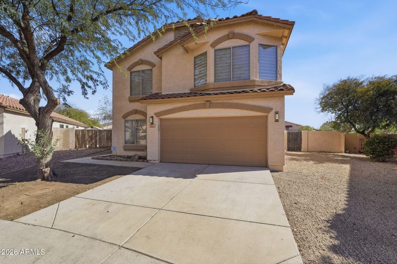 941 E Potter Dr, Phoenix, AZ 85024