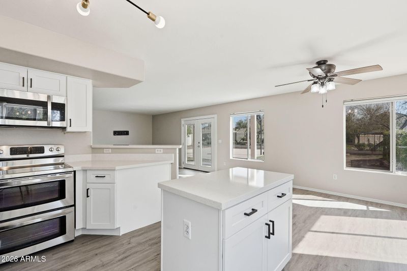 941 E Potter Dr, Phoenix, AZ 85024