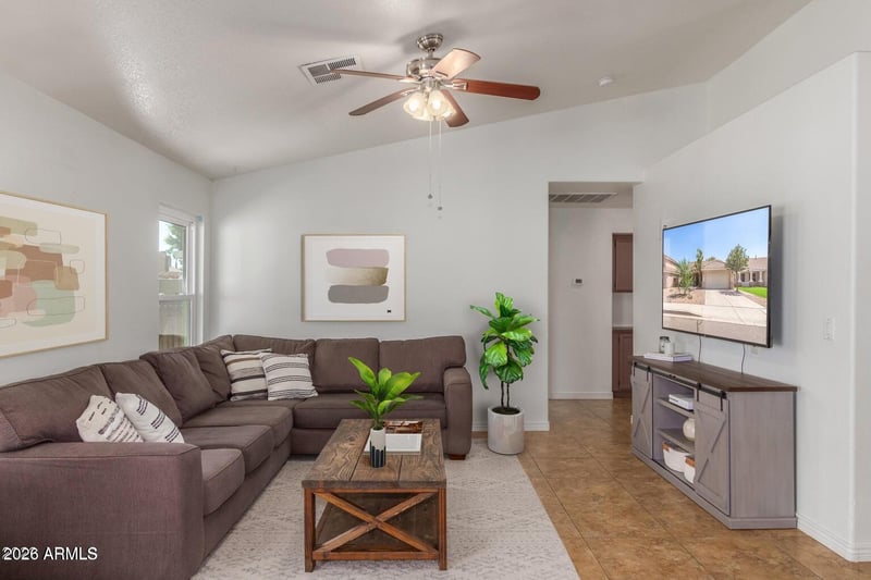 941 W Hudson Way, Gilbert, AZ 85233