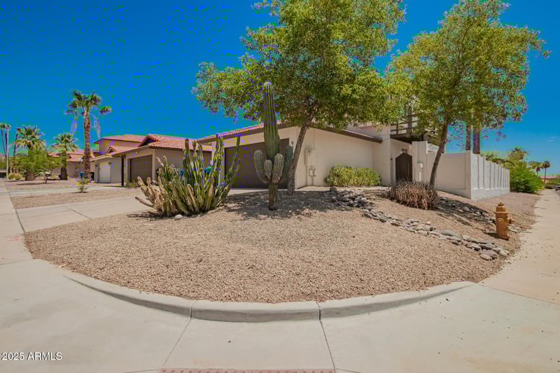 9411 45th Pl, Phoenix, AZ 85044