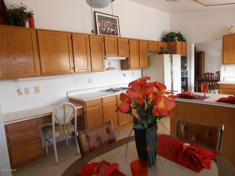 9411 W Marco Polo Rd, Peoria, AZ 85382