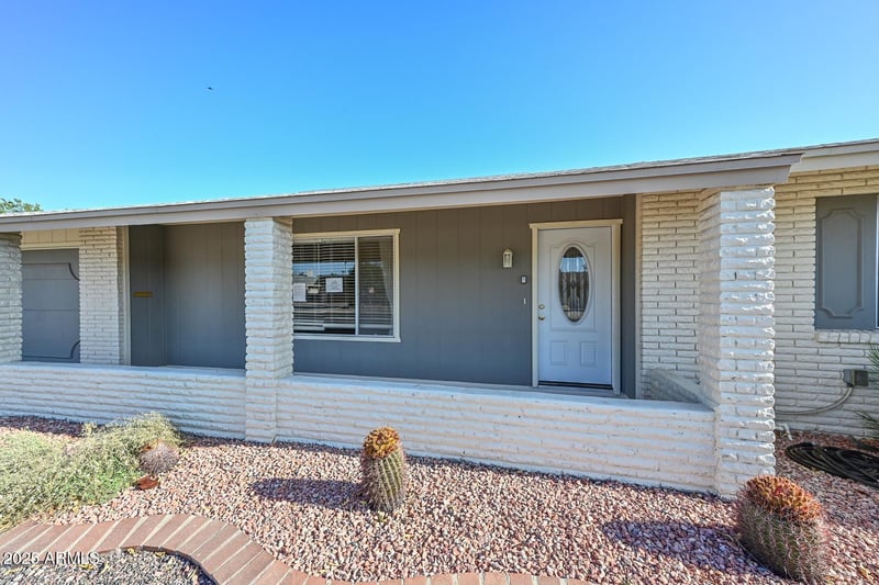 9414 Briarwood Cir, Sun City, AZ 85351