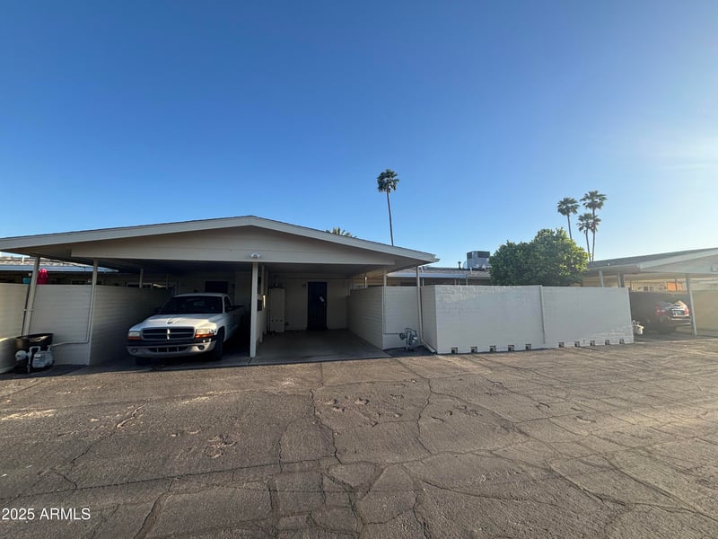 9415 111th Ave, Sun City, AZ 85351