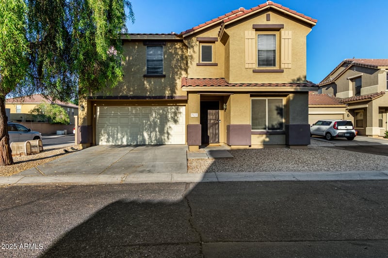 9415 Eaton Rd, Phoenix, AZ 85037