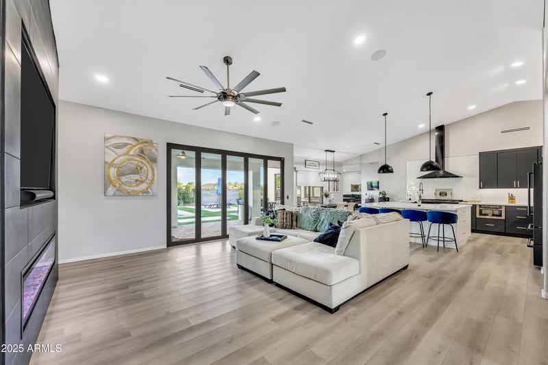 9415 Electra Ln, Peoria, AZ 85383