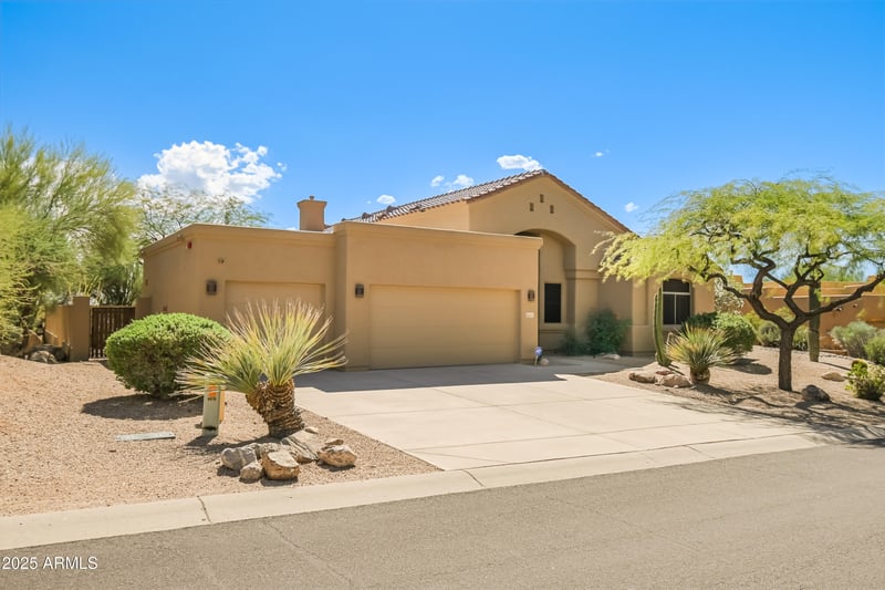 9415 Gamble Ln, Scottsdale, AZ 85262