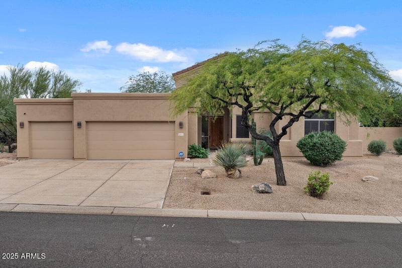 9415 Gamble Ln, Scottsdale, AZ 85262
