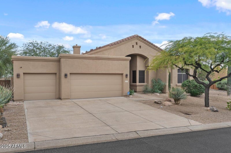 9415 Gamble Ln, Scottsdale, AZ 85262