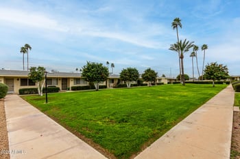9415 111th Ave, Sun City, AZ 85351