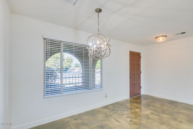 9415 N 38th Ave, Phoenix, AZ 85051