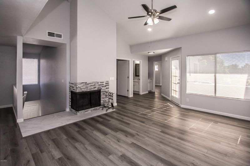 9415 N 59th Ave #225, Glendale, AZ 85302