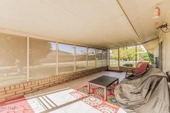 9416 110th Ave, Sun City, AZ 85351