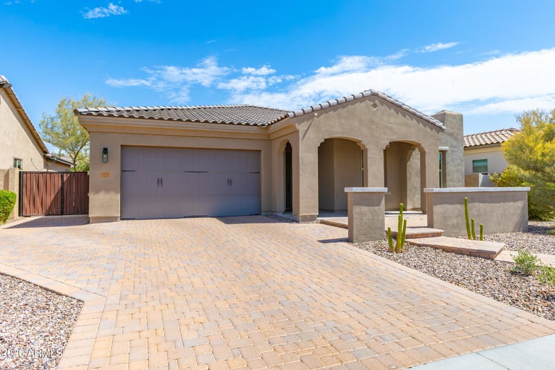 9416 W Parkside Ln, Peoria, AZ 85383