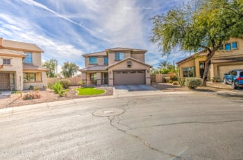9417 Pioneer St, Tolleson, AZ 85353