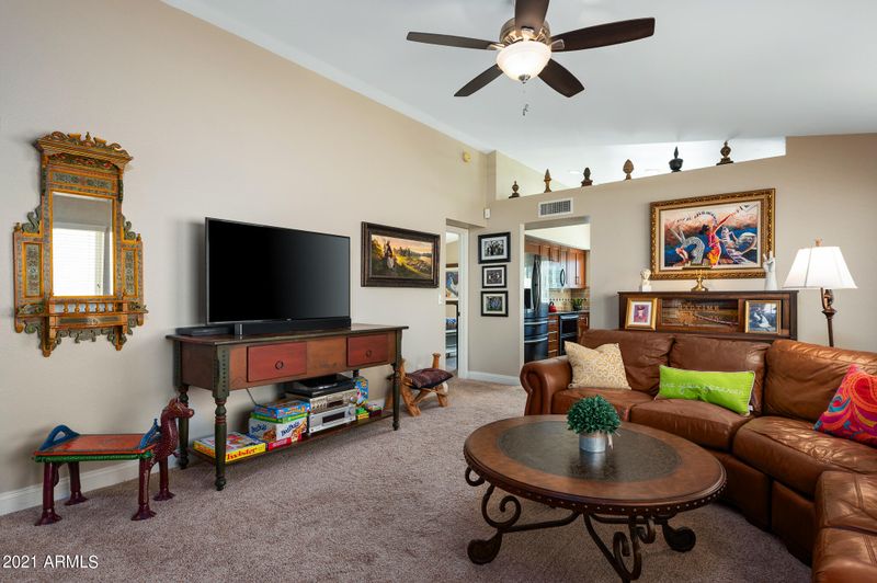 9418 S 43rd Pl, Phoenix, AZ 85044