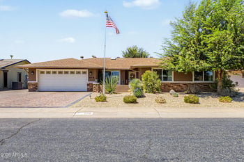 9418 Indian Hills Dr, Sun City, AZ 85351