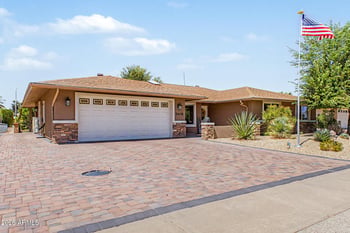 9418 Indian Hills Dr, Sun City, AZ 85351