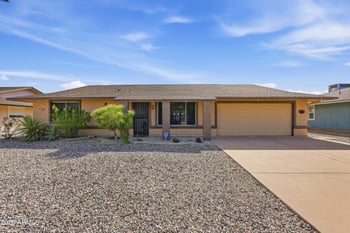 9419 W Manzanita Dr, Sun City, AZ 85373