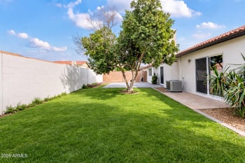 942 Driftwood Dr, Tempe, AZ 85283