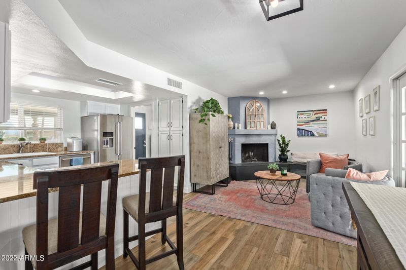 9420 E Kalil Dr, Scottsdale, AZ 85260