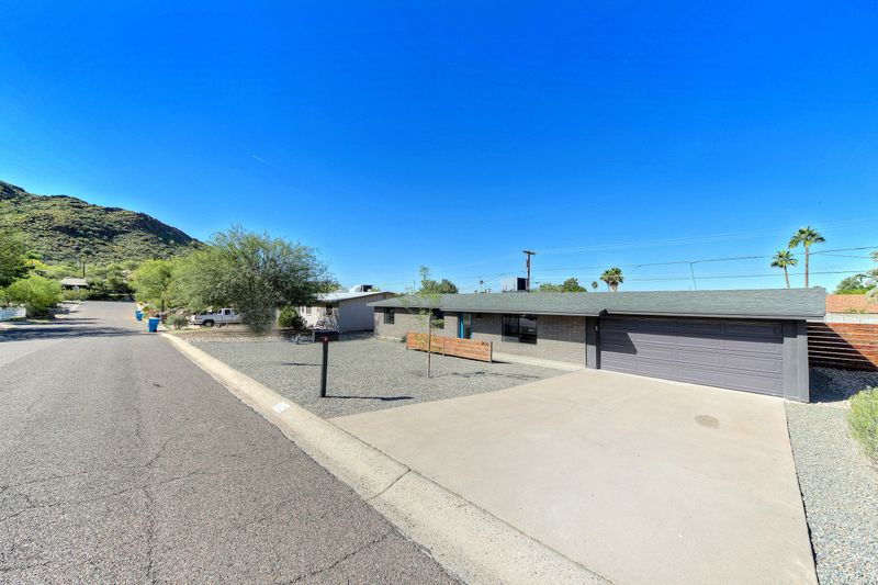9420 N 16th Pl, Phoenix, AZ 85020