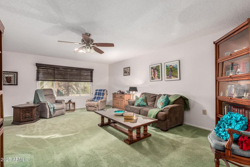 9420 Shiprock Dr, Sun City, AZ 85351
