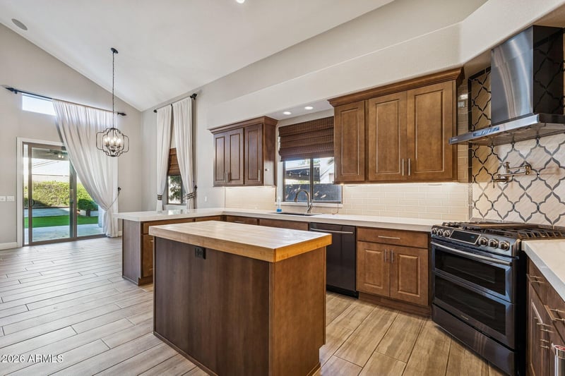 9420 W Melinda Ln, Peoria, AZ 85382