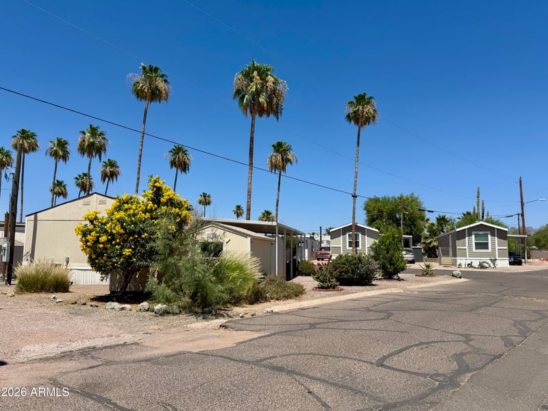 9421 E Main St #63, Mesa, AZ 85207