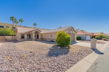 9421 Nacoma Dr, Sun Lakes, AZ 85248