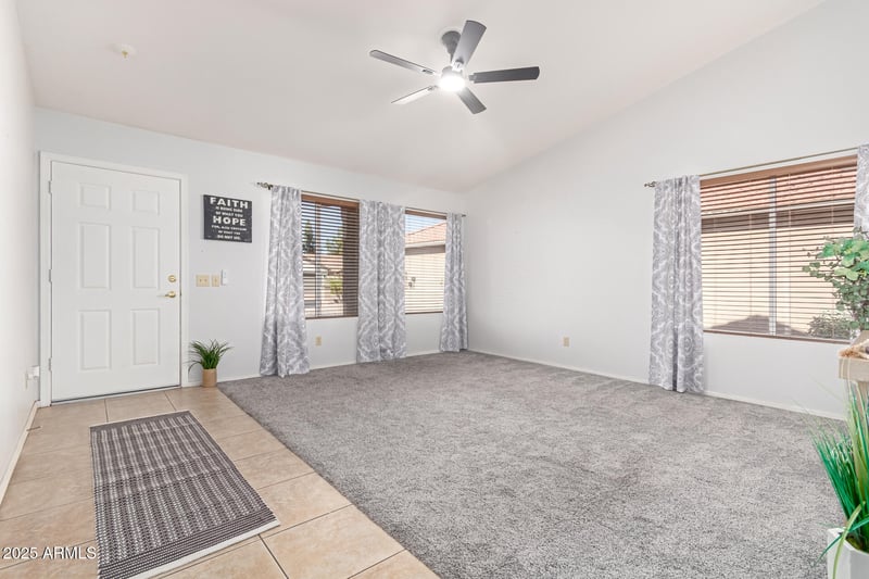 9421 Nacoma Dr, Sun Lakes, AZ 85248