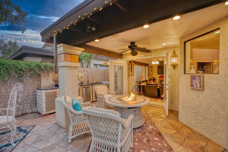 9421 S 47th Pl, Phoenix, AZ 85044