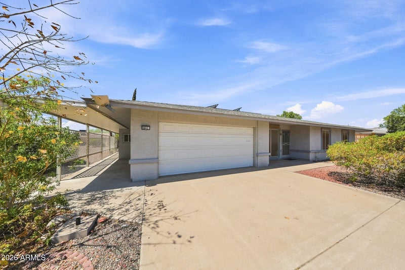 9421 W Glen Oaks Cir N, Sun City, AZ 85351