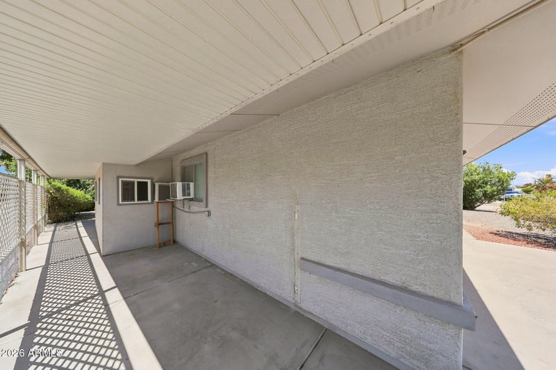 9421 W Glen Oaks Cir N, Sun City, AZ 85351