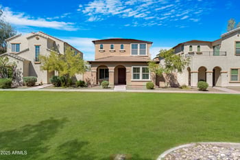 9422 33rd Dr, Laveen, AZ 85339