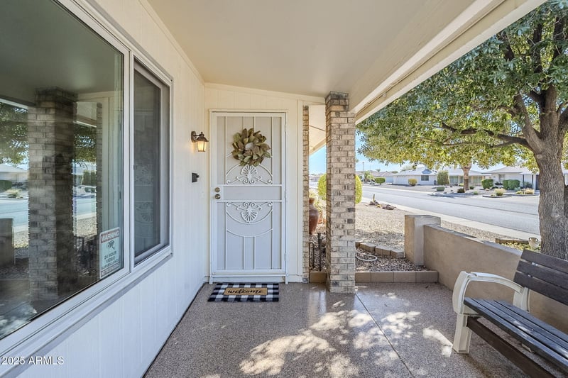 9422 Country Club Dr, Sun City, AZ 85373