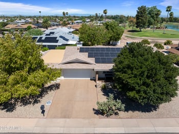 9422 Country Club Dr, Sun City, AZ 85373