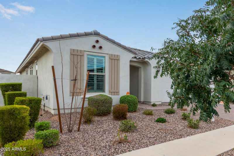 9422 E Static Ave, Mesa, AZ 85212