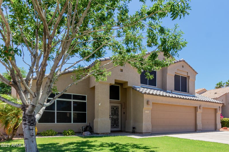 9423 Impala Ave, Mesa, AZ 85209