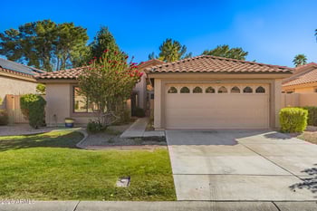 9423 Kerry Ln, Peoria, AZ 85382