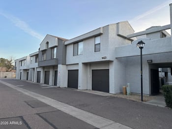 9423 N 59th Ave #135, Glendale, AZ 85302