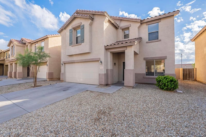 9423 Sheridan St, Phoenix, AZ 85037
